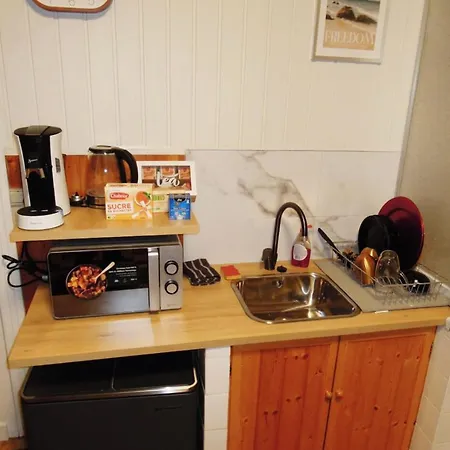 Village Fertile シャルルロワ