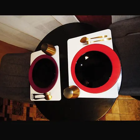 Village Fertile アパート *